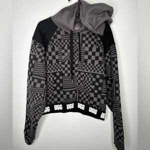 UGG woman's pull over black and gray  hoodie pullover sweatshirt size large